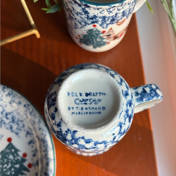 Tienshan Folkcraft “Cabin in the Snow” Stoneware (Set of 6) - Picture 6 of 11